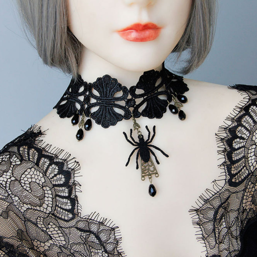 Halloween Gothic Black Spider Choker Necklace & Earrings Jewelry Set | Black Velvet Crystal Drop Dark Witch Halloween Costume Jewelry