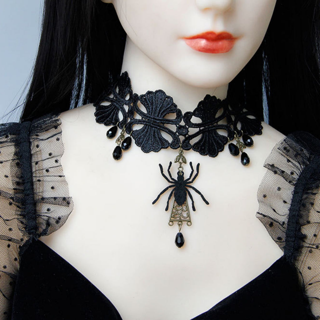 Halloween Gothic Black Spider Choker Necklace & Earrings Jewelry Set | Black Velvet Crystal Drop Dark Witch Halloween Costume Jewelry