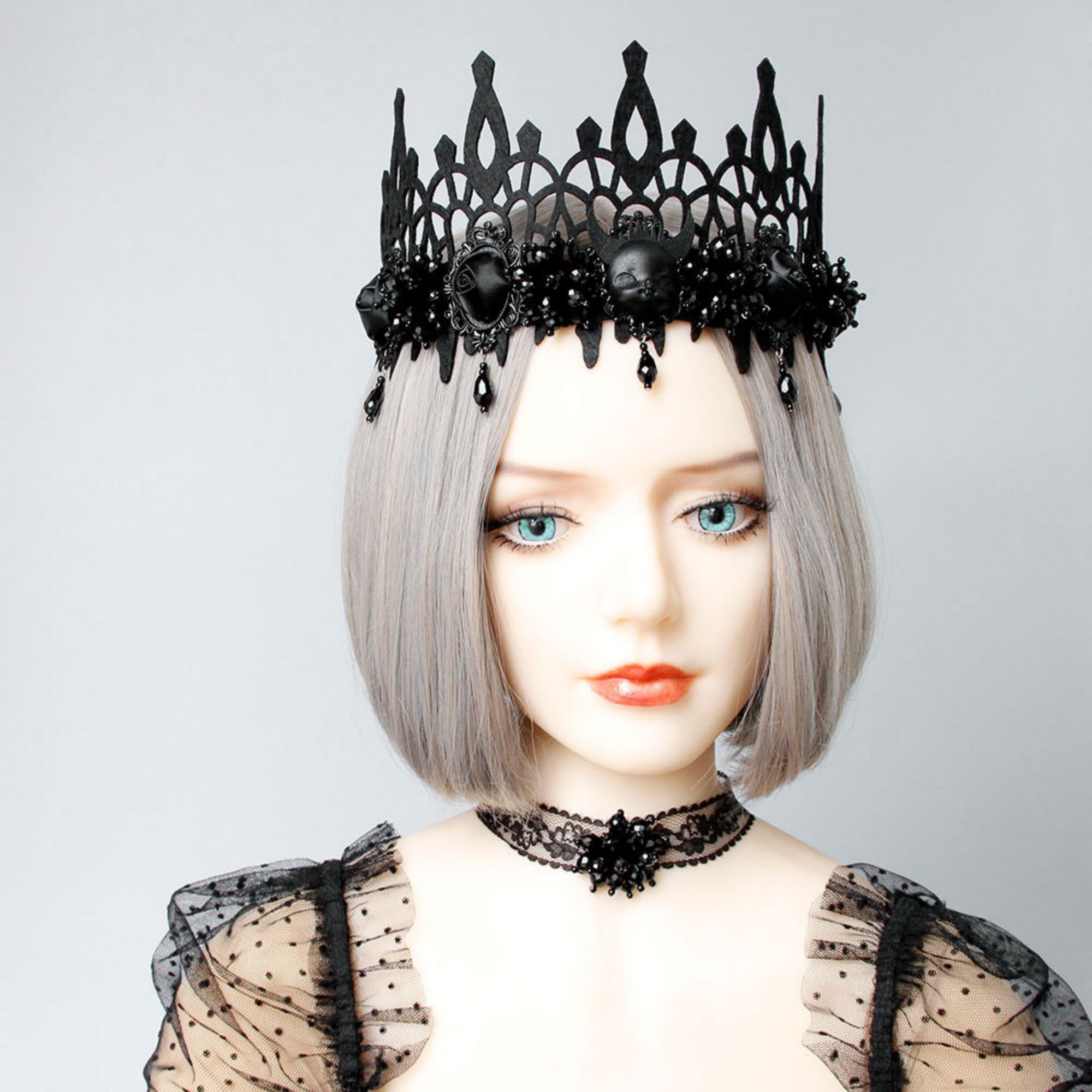 Halloween Black Lace Floral Choker Necklace | Crystal Bead Flower Center Chain Clasp Gothic Vampire Dark Aesthetic Halloween Costume Jewelry Gift