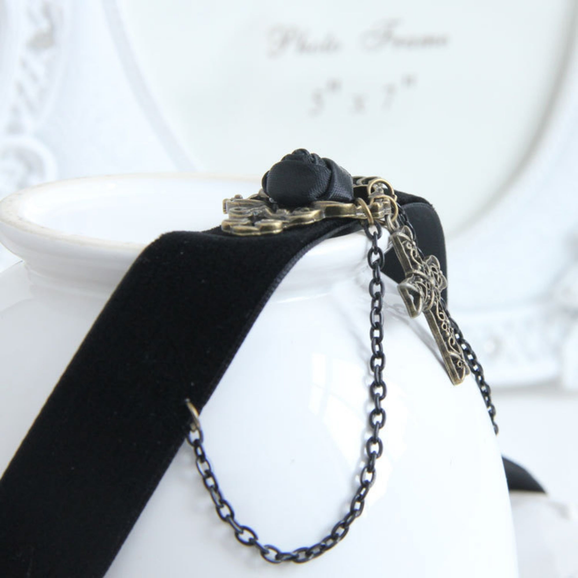 Halloween Black Velvet Choker Necklace | Black Rose Enamel Bronze Filigree Cross Chain Drop Gothic Cross Vampire Halloween Costume Jewelry Gift