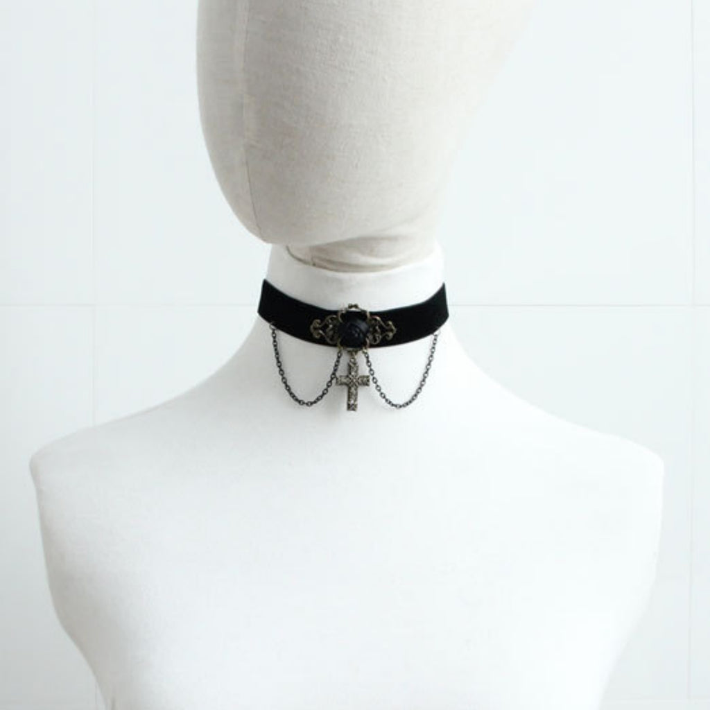Halloween Black Velvet Choker Necklace | Black Rose Enamel Bronze Filigree Cross Chain Drop Gothic Cross Vampire Halloween Costume Jewelry Gift