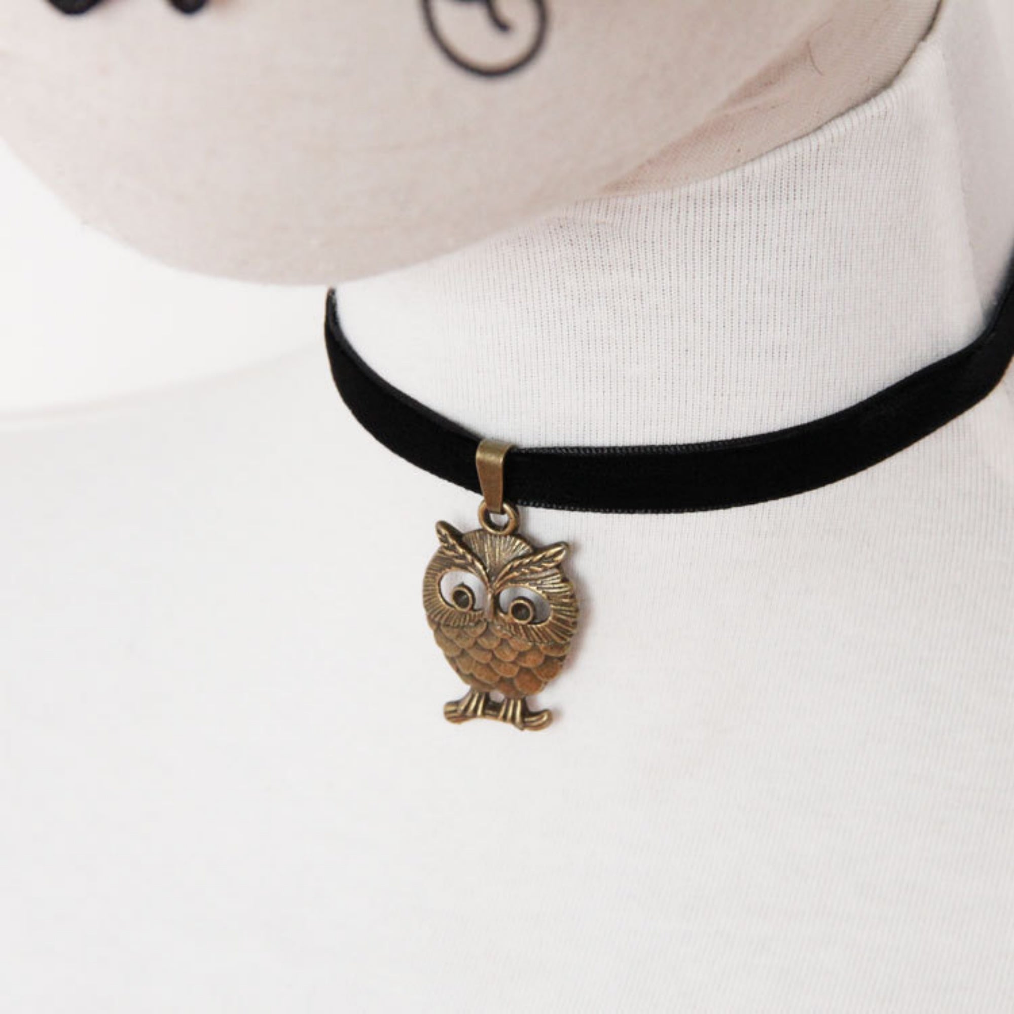 Halloween Black Velvet Owl Choker Necklace | Antique Bronze Owl Pendant Witch Familiar Night Owl Halloween Costume Jewelry Gift