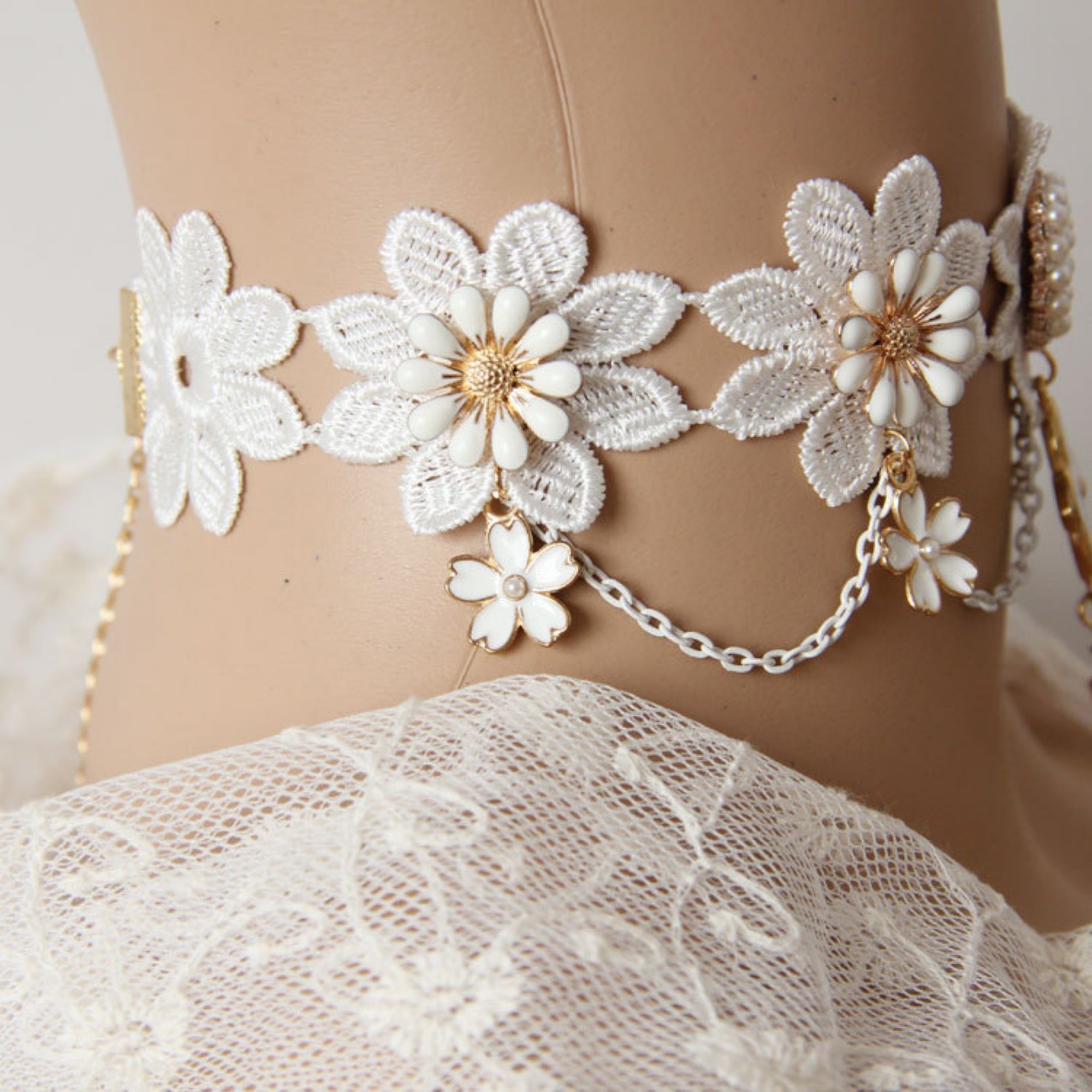 Halloween White Floral Lace Choker Necklace | Pearl Flower Enamel Daisy Perfume Bottle Charm Drop Ghost Bride Potion Witch Halloween Costume Jewelry Gift
