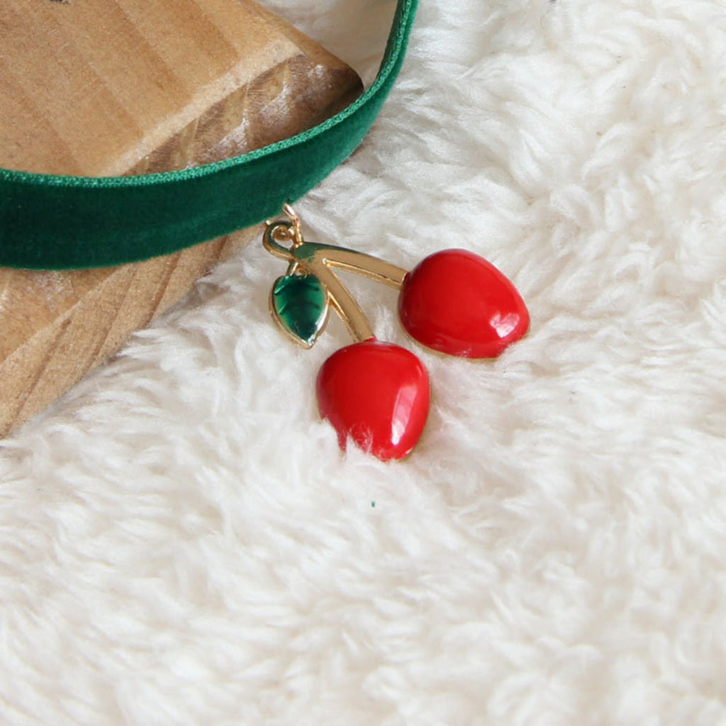 Halloween Green Velvet Choker Necklace | Red Cherry Enamel Pendant Evil Witch Poison Fruit Halloween Costume Jewelry Gift