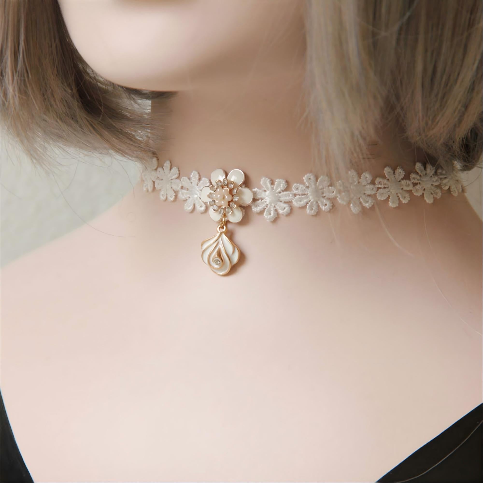 Halloween White Daisy Flower Lace Choker Necklace | Gold White Enamel Flame Drop Ghost Bride Fallen Angel White Witch Halloween Costume Jewelry Gift
