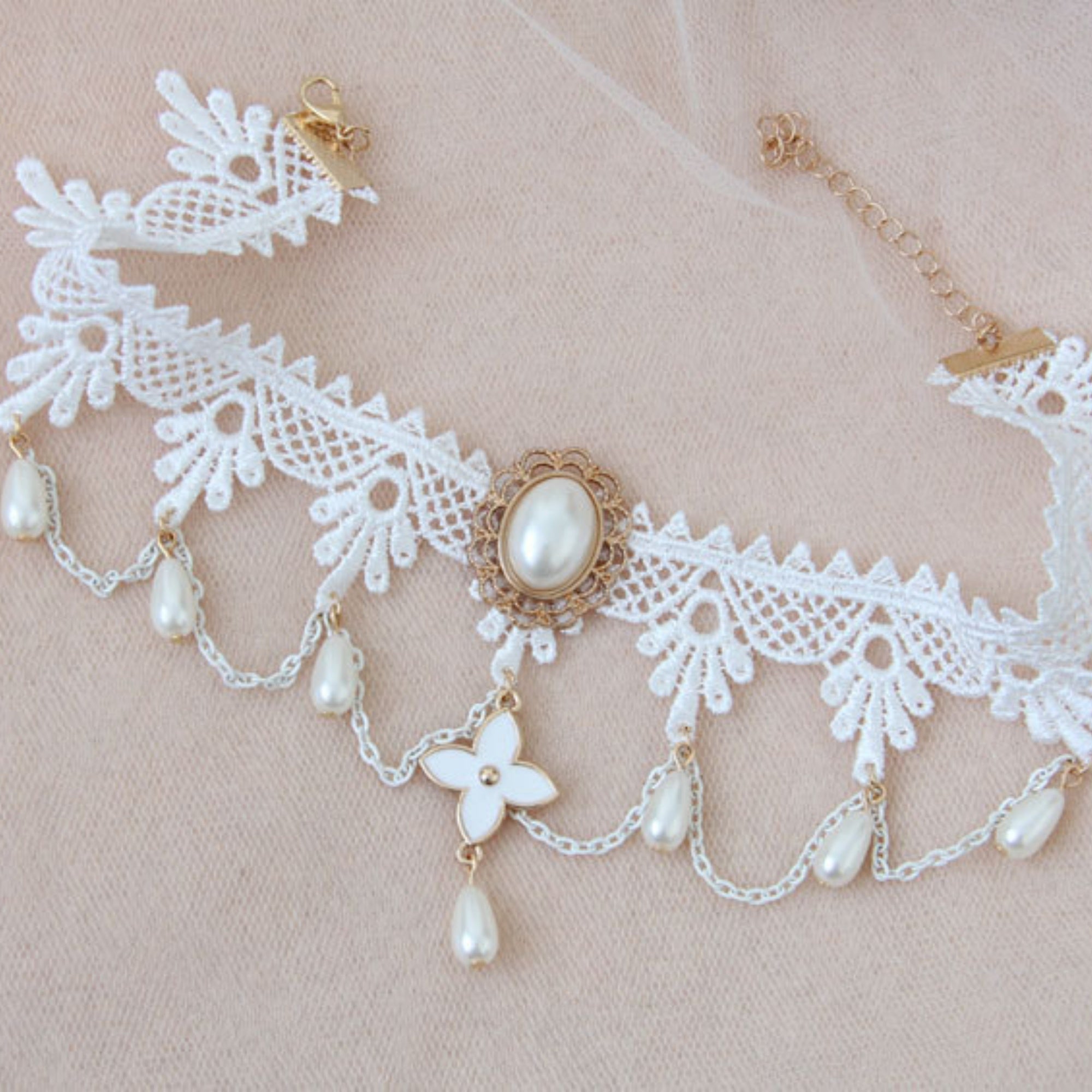 Halloween White Lace Pearl Choker Necklace | Ghost Bride Angel White Witch Pearl Drop Gold Chain Halloween Costume Jewelry Gift