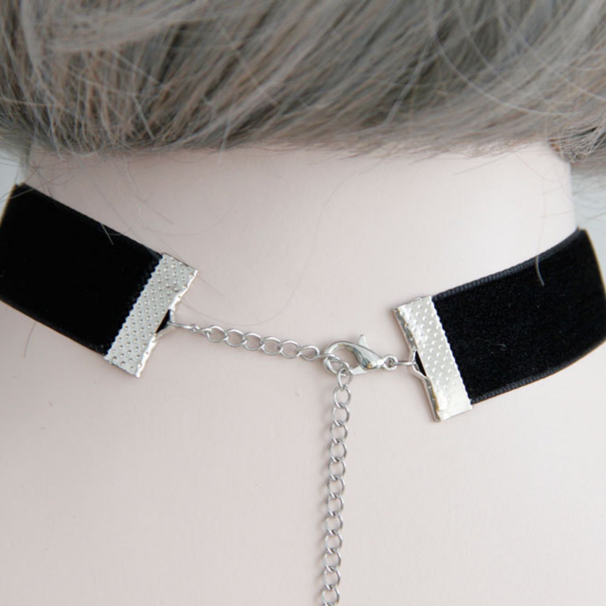 Halloween Black Velvet Cameo Choker Necklace | Victorian Vampire Lady Portrait Pendant Antique Silver Gothic Halloween Costume Jewelry Gift