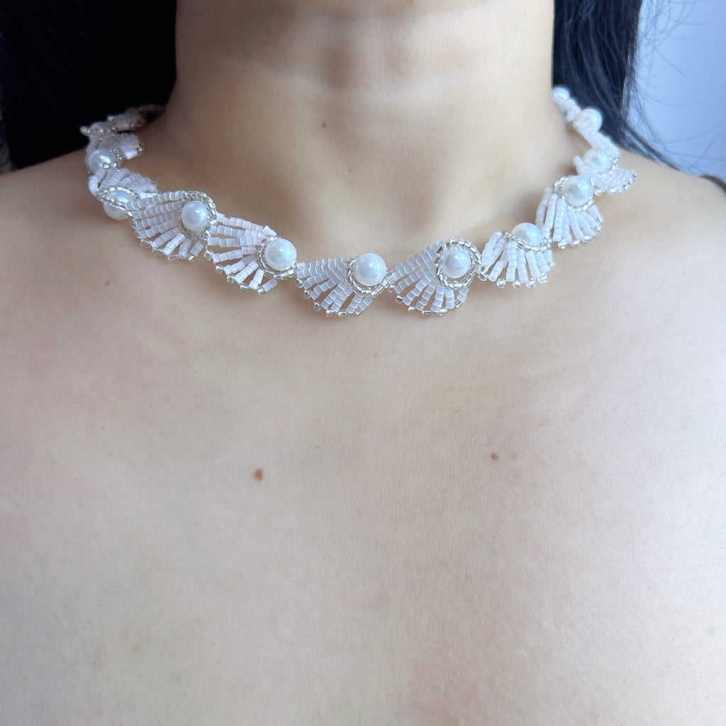 Handmade Silver & White 3D Scallop Shell Flower Garland Choker Necklace | Large Pearl Center Bridal Luxe Collar