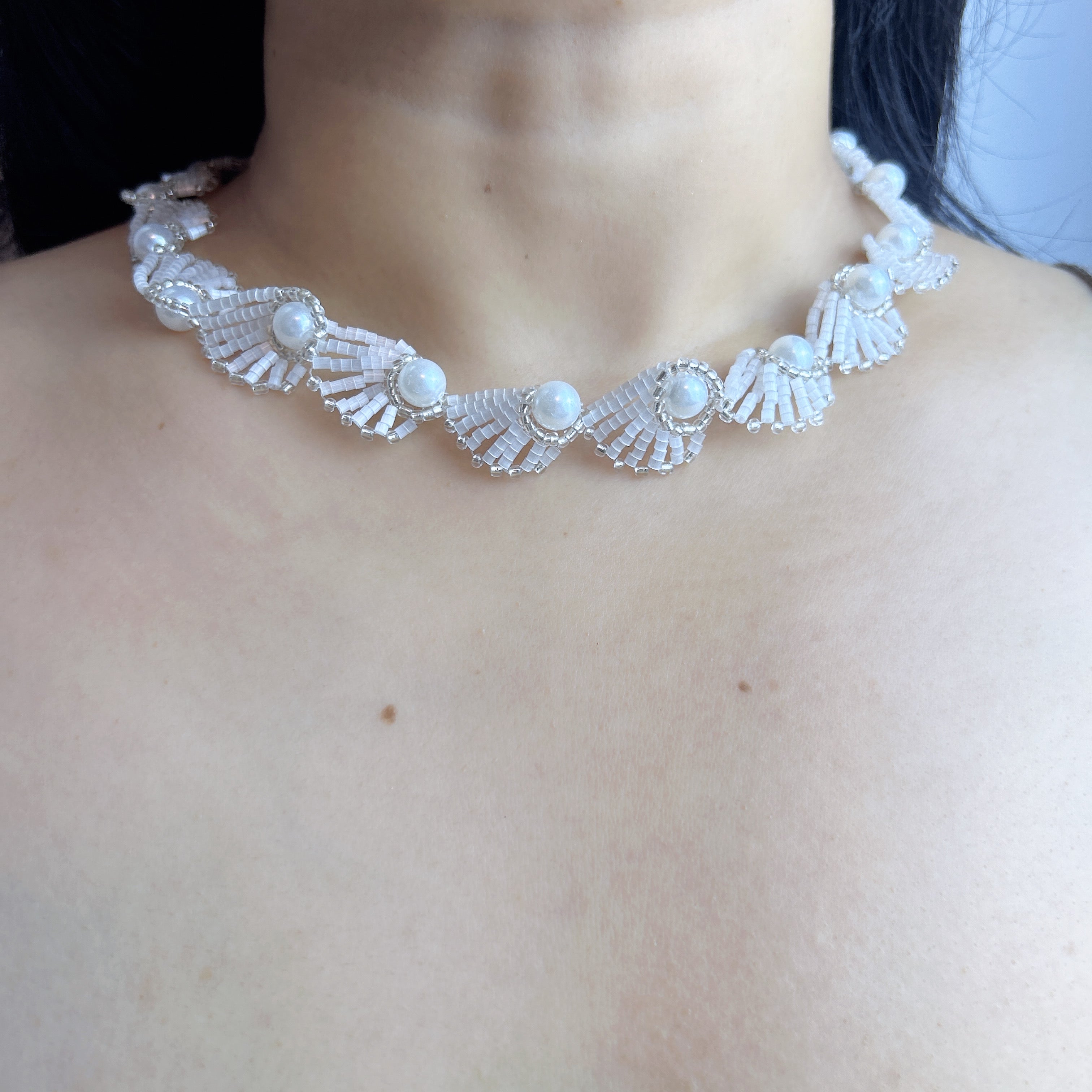 Handmade Silver & White 3D Scallop Shell Flower Garland Choker Necklace | Large Pearl Center Bridal Luxe Collar