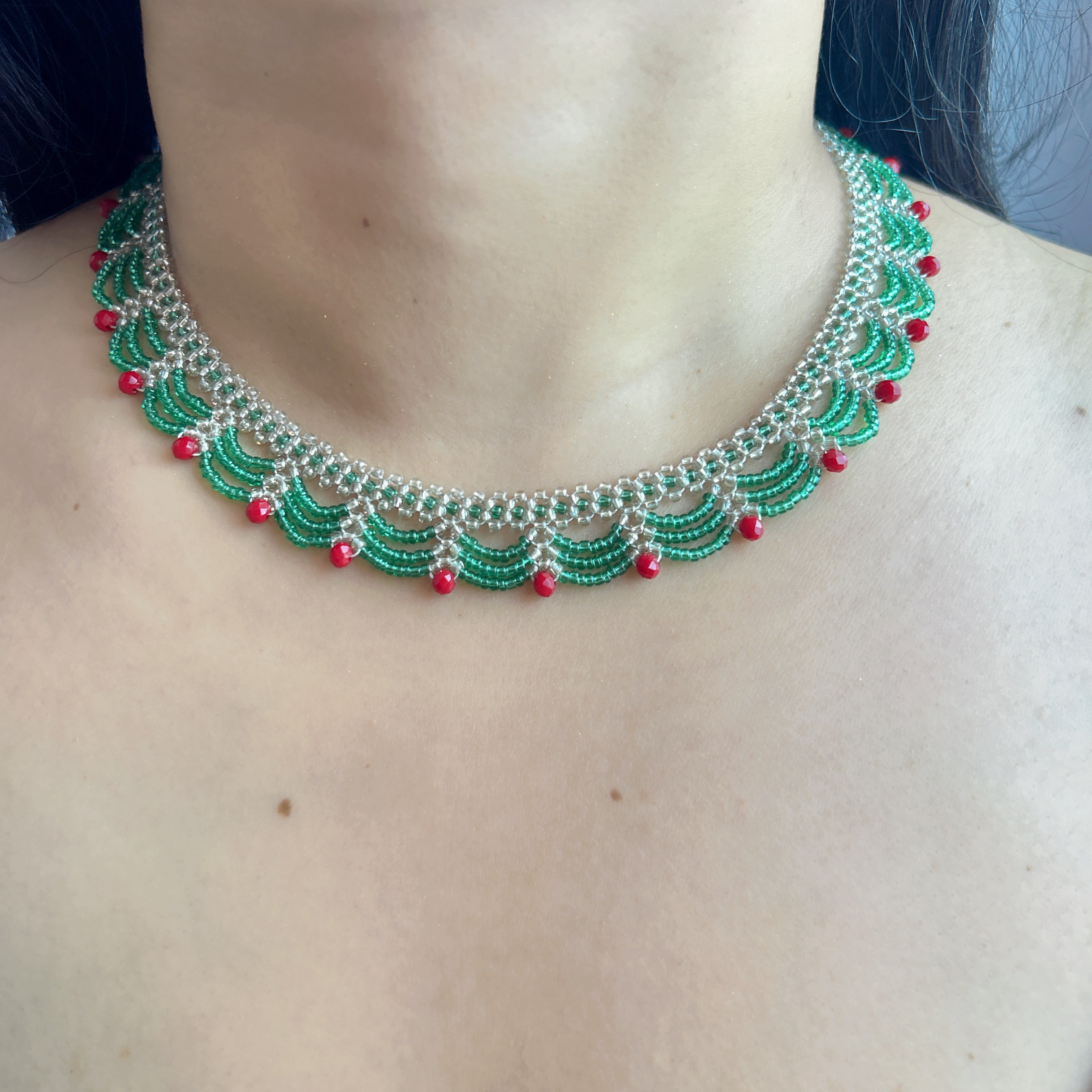 Handmade Silver & Emerald Green Scallop Beaded Choker Necklace | Red Crystal Accent Festive Statement Collar
