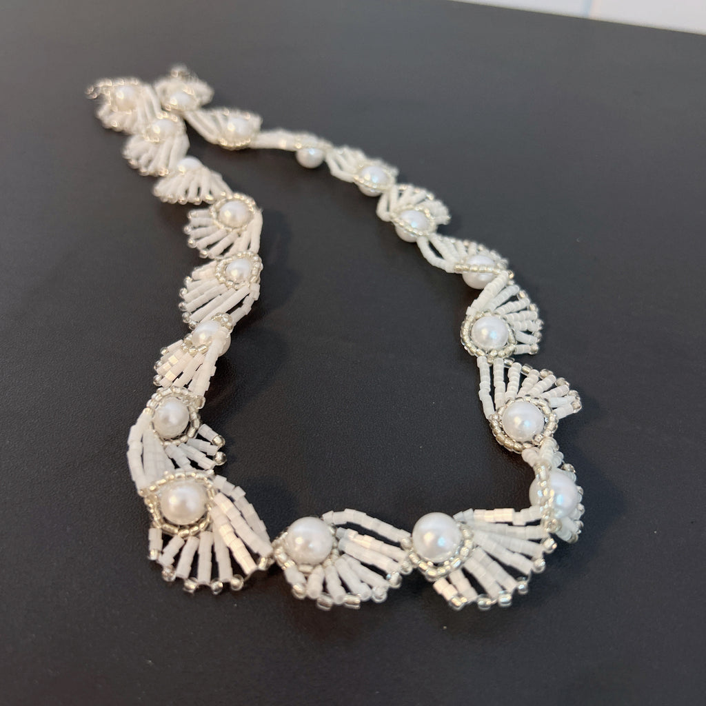 Handmade Silver & White 3D Scallop Shell Flower Garland Choker Necklace | Large Pearl Center Bridal Luxe Collar