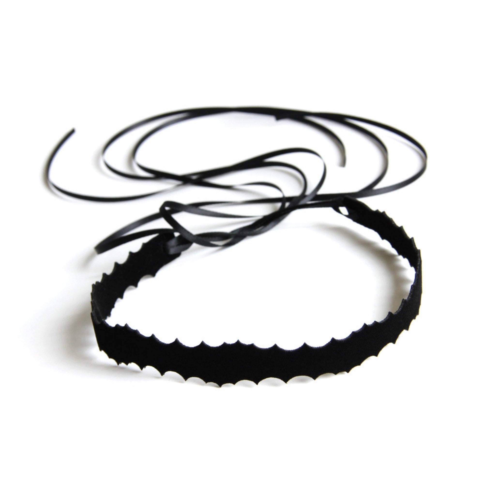 Black Slim Scallop Wave Edge Choker Necklace | Ultra Fine Dual Leather Cord Tie Gothic Minimalist Dark Aesthetic Halloween Jewelry