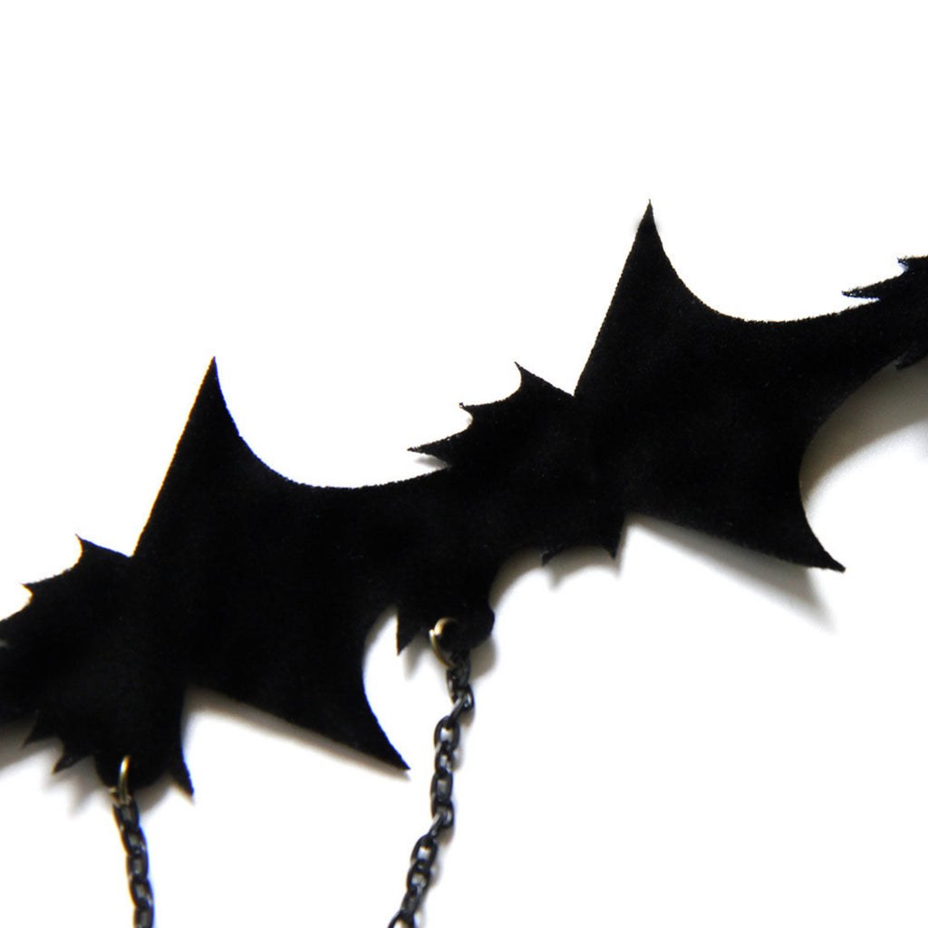 Halloween Gothic Multi-Bat Wing Choker Necklace | Antique Bronze Black Oval Gemstone Teardrop Drop Chain Drape Vampire Bride Dark Costume Jewelry