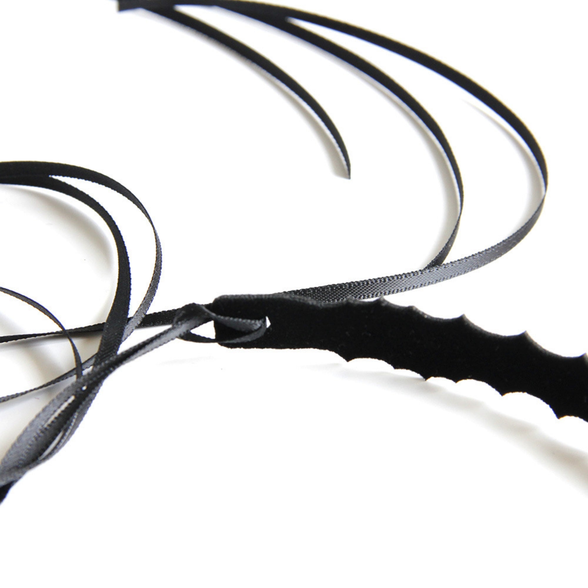 Black Slim Scallop Wave Edge Choker Necklace | Ultra Fine Dual Leather Cord Tie Gothic Minimalist Dark Aesthetic Halloween Jewelry