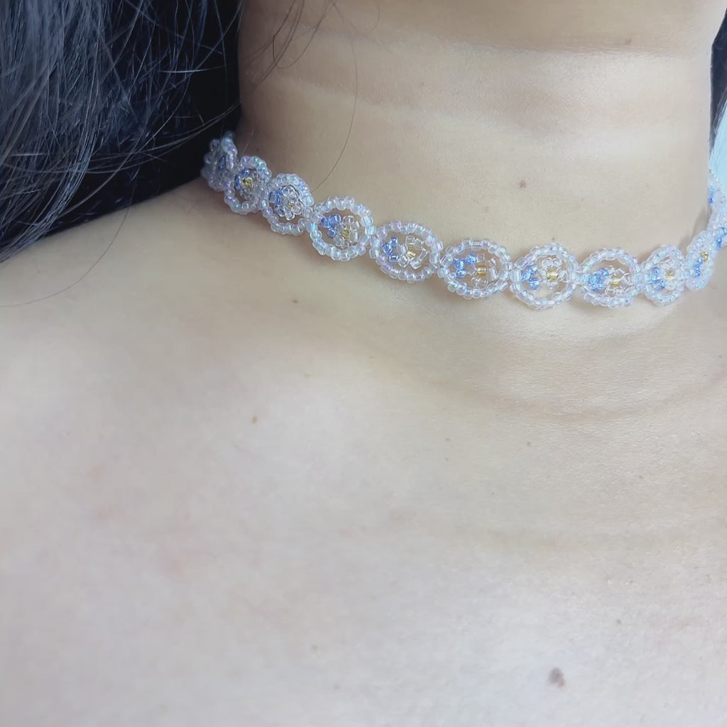 Handmade White Silver Floral Circle Beaded Choker Necklace | Lace Daisy Chain Bridal Collar