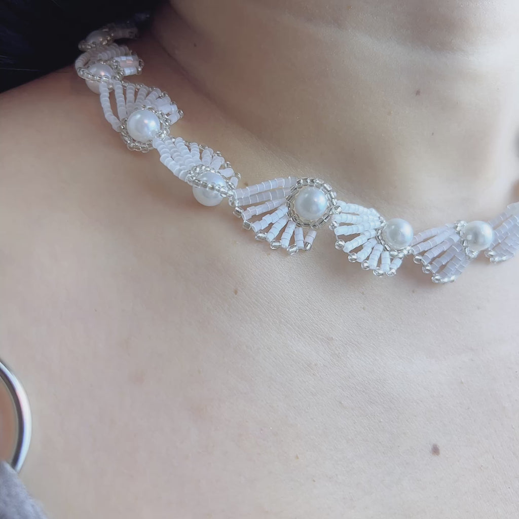 Handmade Silver & White 3D Scallop Shell Flower Garland Choker Necklace | Large Pearl Center Bridal Luxe Collar